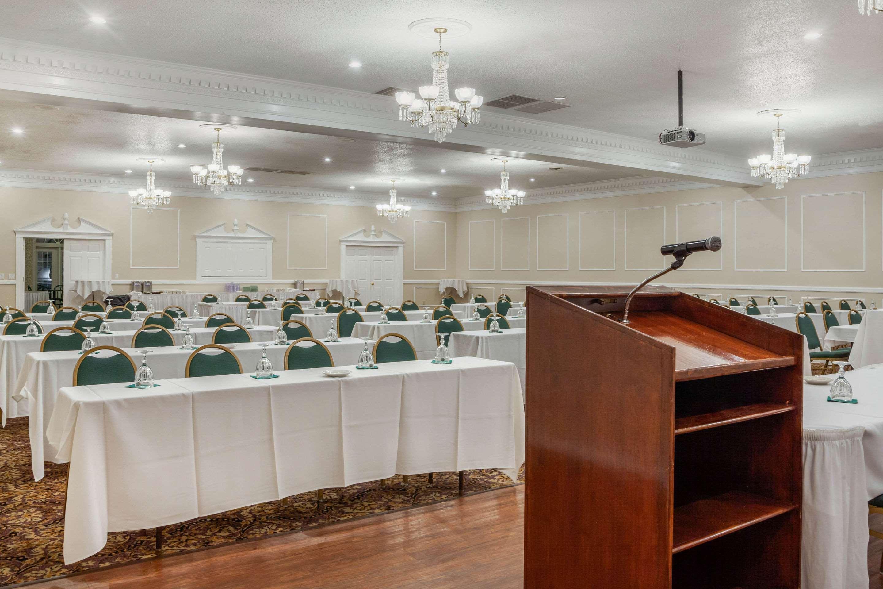 The Wisconsin Hotel & Conference Center Wisconsin Dells Ngoại thất bức ảnh